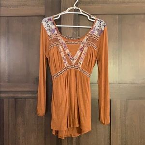 Gimmicks by BKE blouse